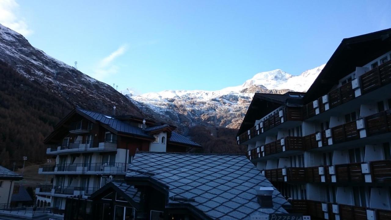 Hotel Burgener Saas Fee Quarto foto